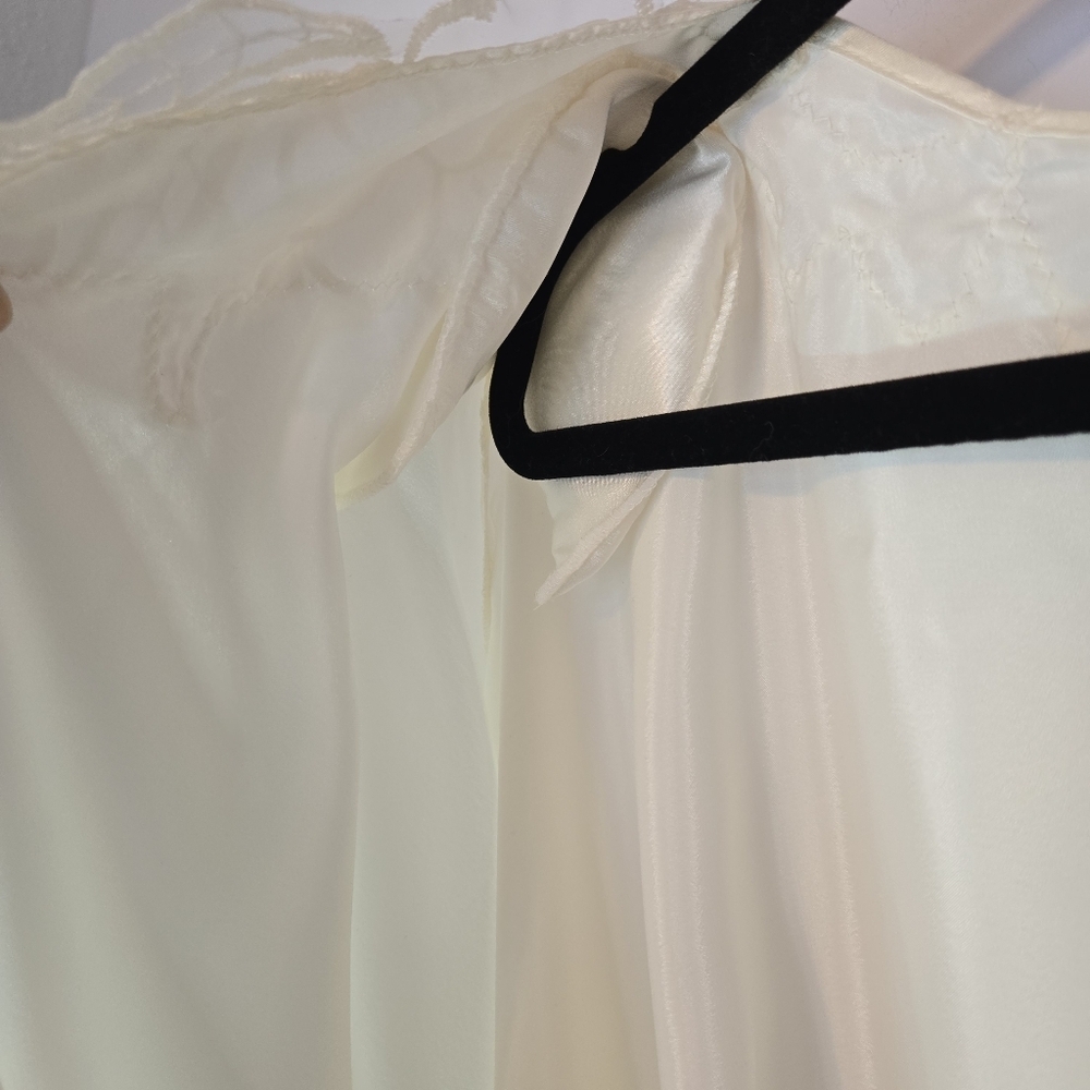 Expressions by California Dynasty beautiful VINTAGE bridal nite gown & robe set - Picture 12 of 16